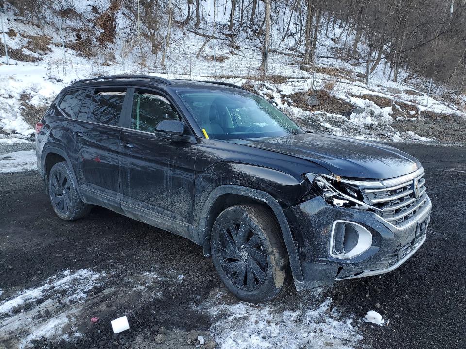 2024 Volkswagen Atlas მანქანა იყიდება აუქციონზე, vin: 1V2KR2CA3RC547725, აუქციონის ნომერი: 77271645