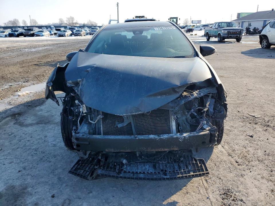75619375 :رقم المزاد ، 2T1BURHE7HC876857 vin ، 2017 Toyota Corolla مزاد بيع