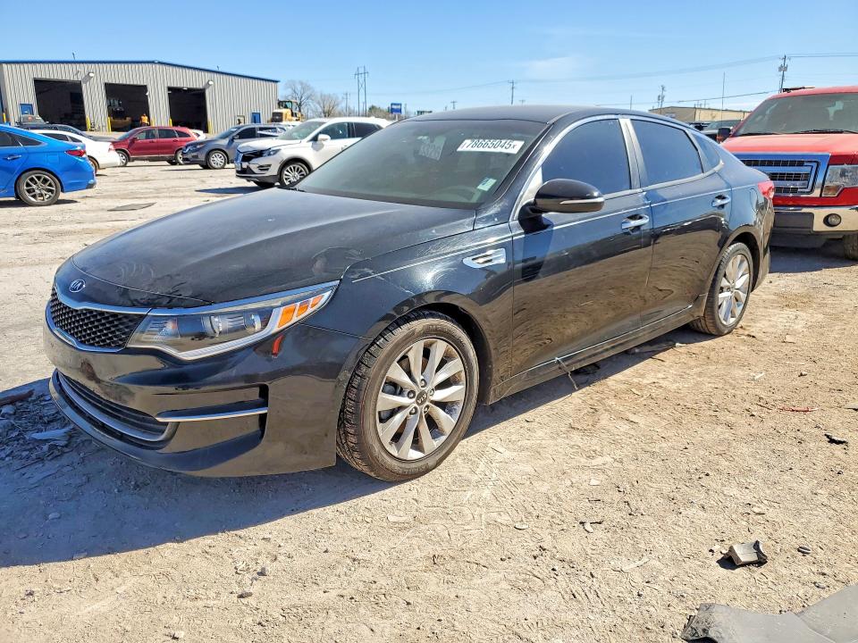 2018 Kia Optima მანქანა იყიდება აუქციონზე, vin: 5XXGT4L35JG254869, აუქციონის ნომერი: 78665045