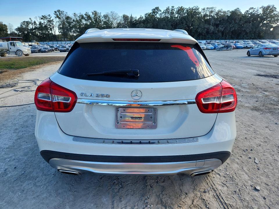 Продаж на аукціоні авто 2015 Mercedes-benz Gla, vin: WDCTG4EB3FJ109088, номер лоту: 76691145