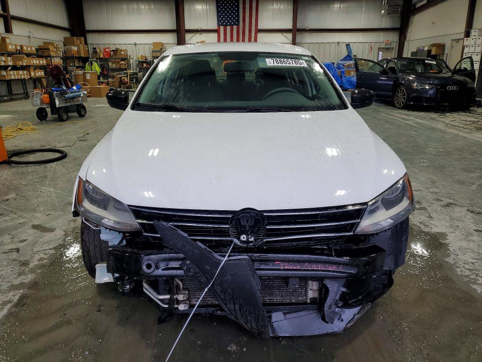 78865785 :رقم المزاد ، 3VW267AJ9GM390558 vin ، 2016 Volkswagen Jetta مزاد بيع