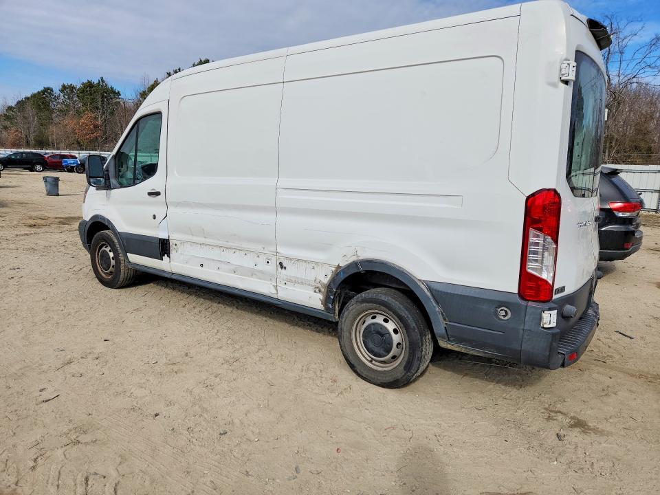 54123406 :رقم المزاد ، 1FTYR2CM8JKA23955 vin ، 2018 Ford Transit مزاد بيع