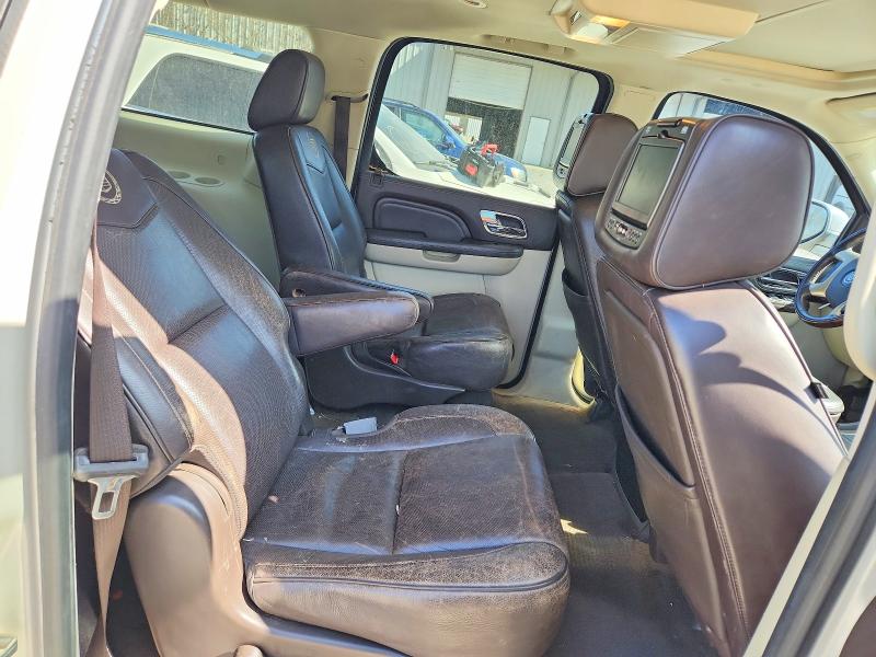2014 Cadillac Escalade მანქანა იყიდება აუქციონზე, vin: 1GYS4KEF7ER113186, აუქციონის ნომერი: 77670045