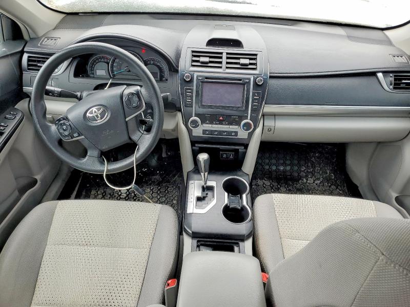76109215 :رقم المزاد ، 4T1BF1FK5CU523884 vin ، 2012 Toyota Camry مزاد بيع