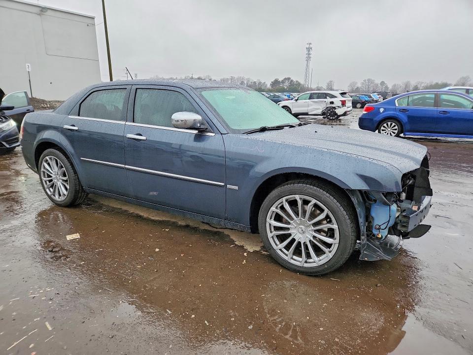 Продажа на аукционе авто 2008 Chrysler 300, vin: 2C3LA53G28H172543, номер лота: 77163745
