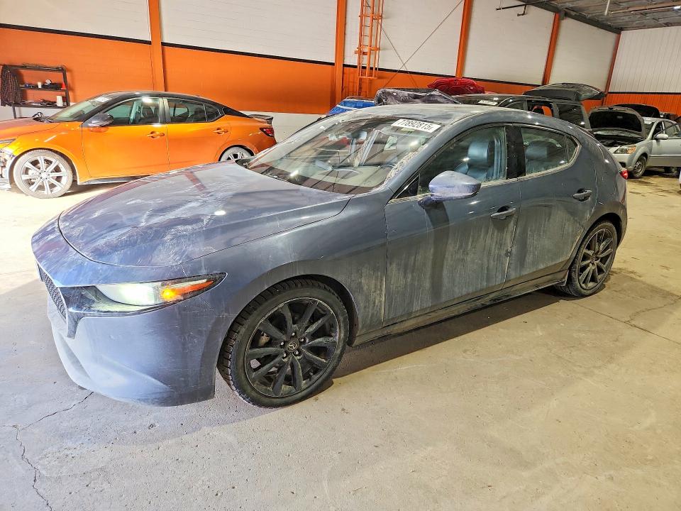 Продажа на аукционе авто 2020 Mazda 3, vin: JM1BPAMM1L1166582, номер лота: 77892815