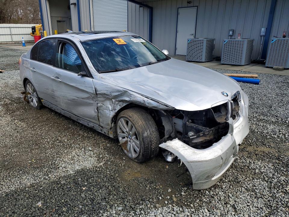 Продажа на аукционе авто 2007 Bmw 328, vin: WBAVC53567FZ76239, номер лота: 77012095