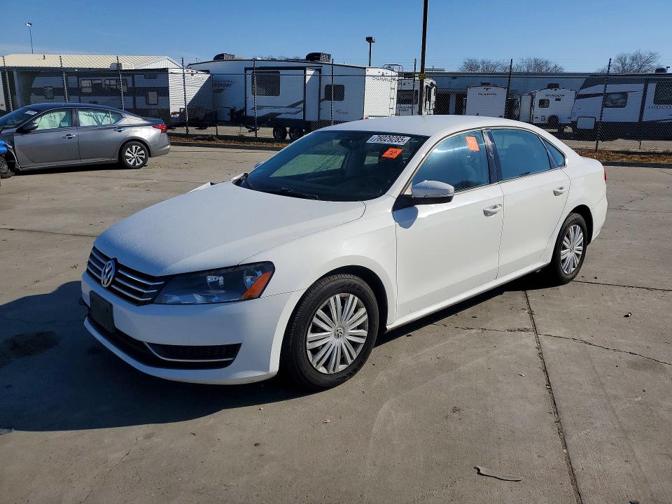 Auction sale of the 2015 Volkswagen Passat, vin: 1VWAT7A31FC077736, lot number: 76029285