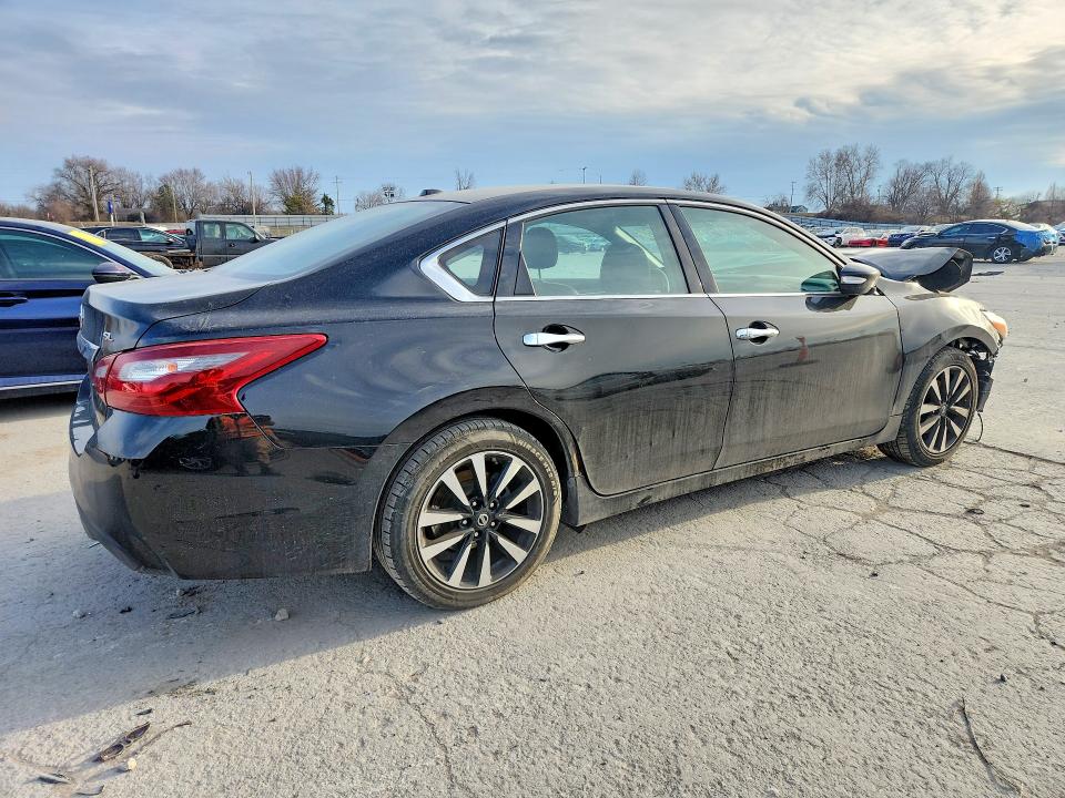 Aukcja sprzedaży 2018 Nissan Altima, vin: 1N4AL3AP6JC125499, numer aukcji: 78719445