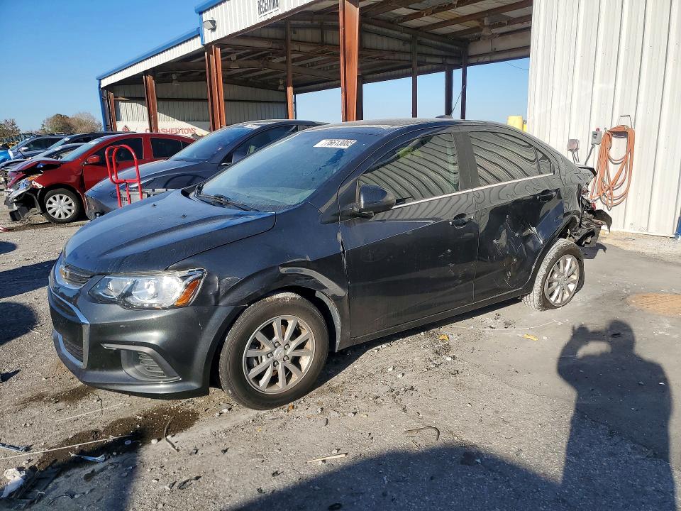 76613085 :رقم المزاد ، 1G1JD5SB2K4130399 vin ، 2019 Chevrolet Sonic مزاد بيع