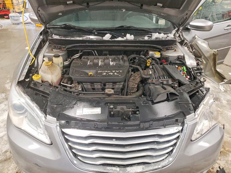 75383175 :رقم المزاد ، 1C3CCBAB3DN667786 vin ، 2013 Chrysler 200 مزاد بيع