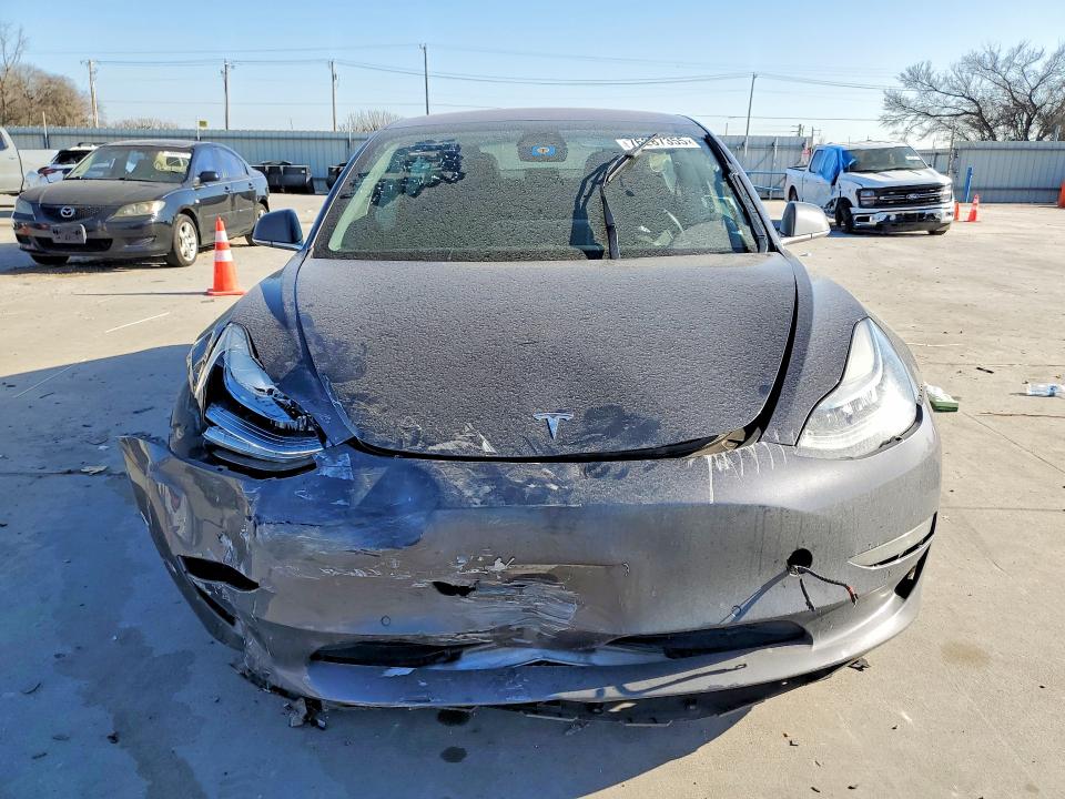 Продажа на аукционе авто 2019 Tesla Model 3, vin: 5YJ3E1EA3KF299090, номер лота: 76287355
