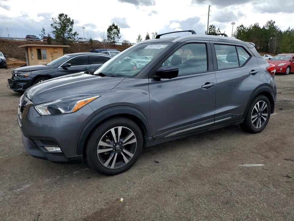 78127715 :رقم المزاد ، 3N1CP5CU9KL515320 vin ، 2019 Nissan Kicks مزاد بيع