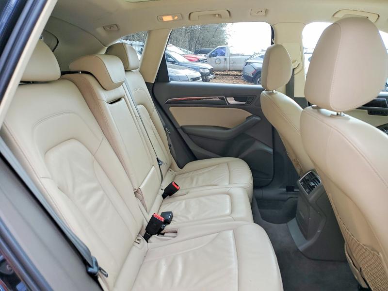 Продажа на аукционе авто 2014 Audi Q5, vin: WA1CMAFP5EA075655, номер лота: 77950425