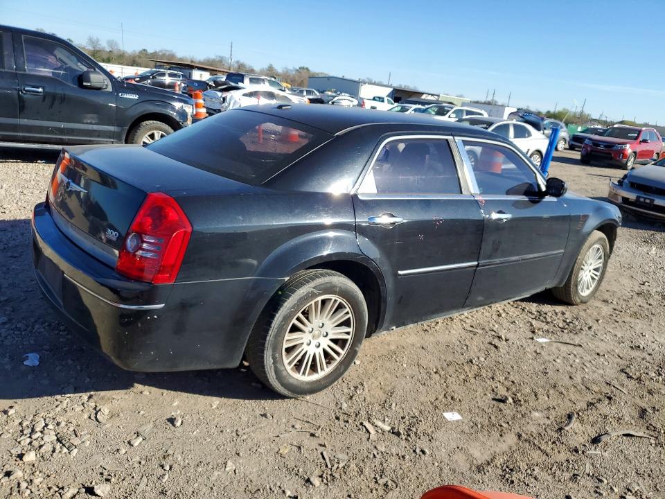 78323845 :رقم المزاد ، 2C3CA5CV0AH164588 vin ، 2010 Chrysler 300 مزاد بيع