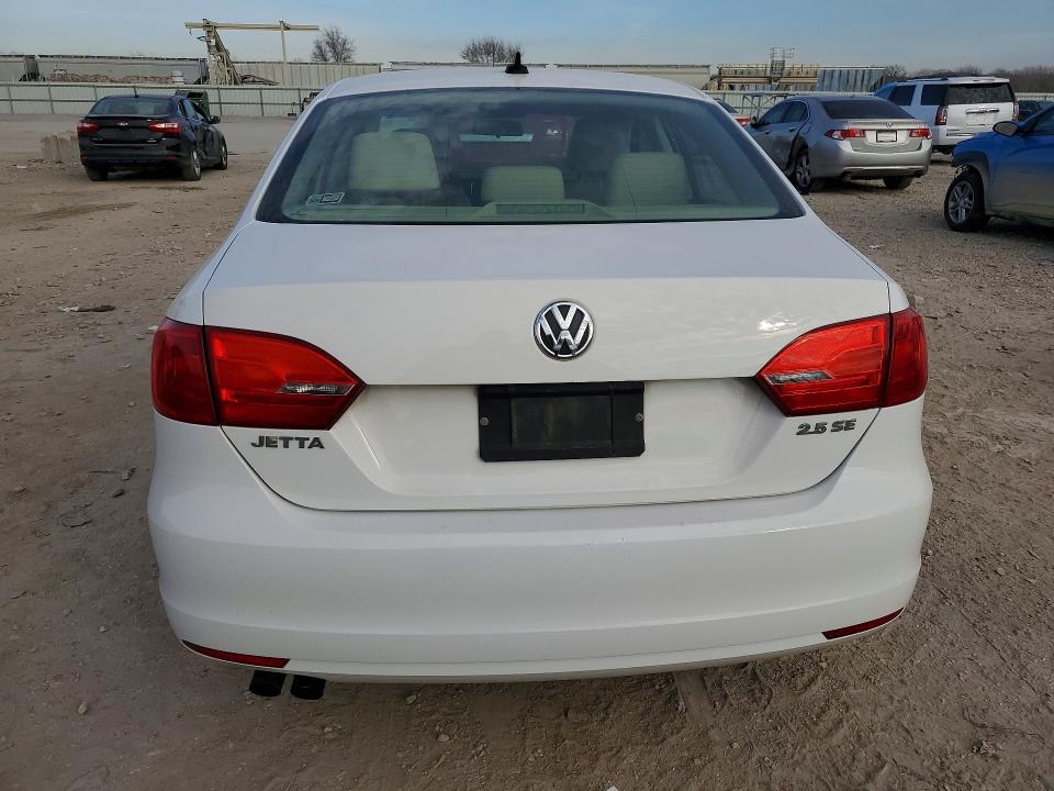 Продажа на аукционе авто 2011 Volkswagen Jetta, vin: 3VWDX7AJ7BM388595, номер лота: 77266695