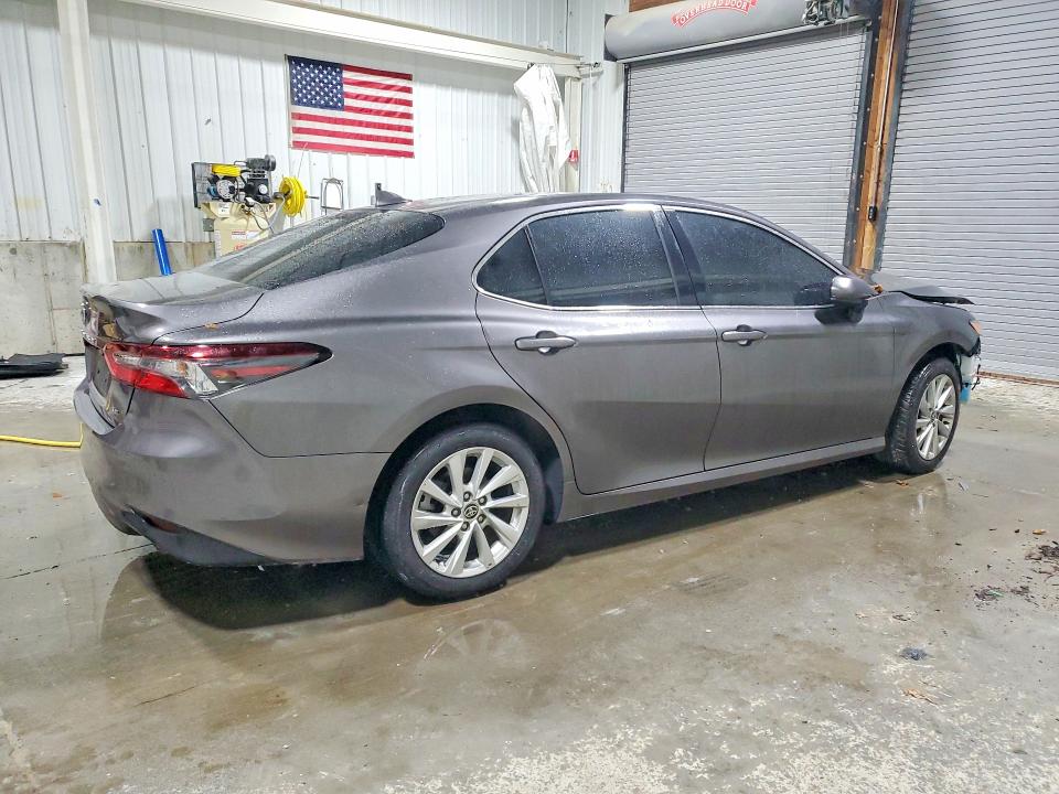 2024 Toyota Camry მანქანა იყიდება აუქციონზე, vin: 4T1C11AK2RU880376, აუქციონის ნომერი: 76516915