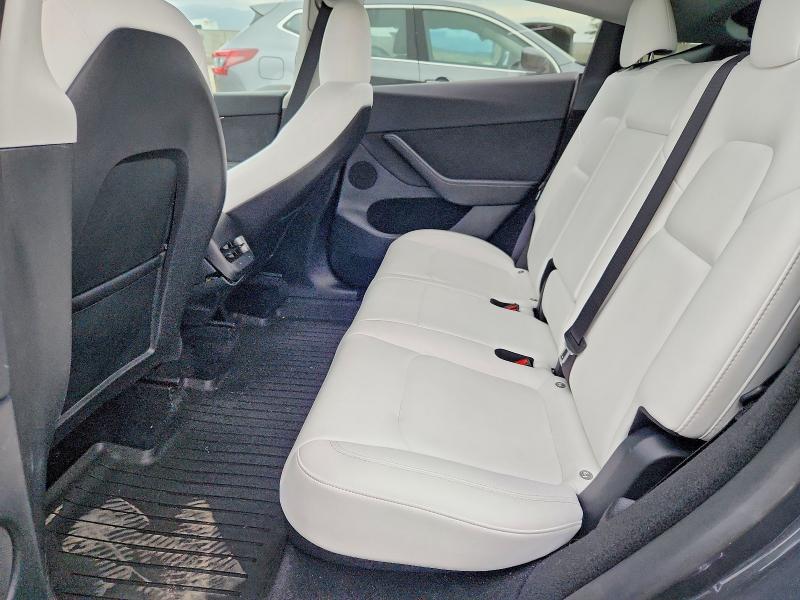 76865525 :رقم المزاد ، 7SAYGDEF5PF775296 vin ، 2023 Tesla Model Y مزاد بيع