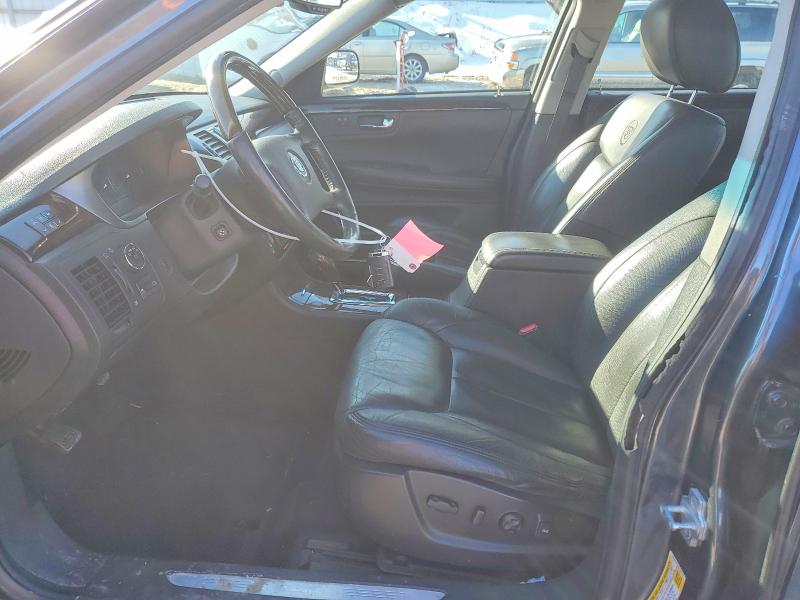 2011 Cadillac Dts მანქანა იყიდება აუქციონზე, vin: 1G6KH5E64BU105179, აუქციონის ნომერი: 75805725