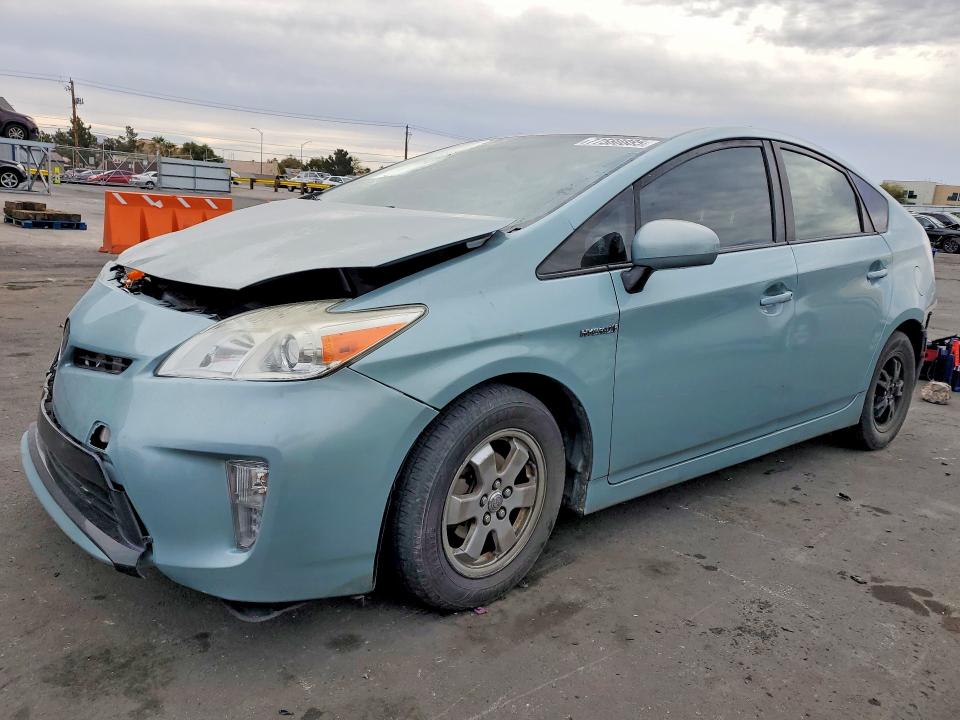 2015 Toyota Prius მანქანა იყიდება აუქციონზე, vin: JTDKN3DU5F1917382, აუქციონის ნომერი: 77580885
