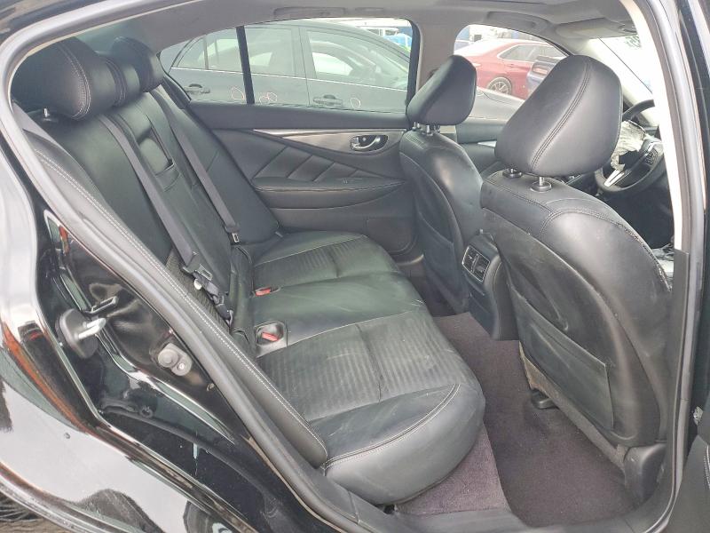 Продажа на аукционе авто 2018 Infiniti Q50 Luxe, vin: JN1EV7AP5JM352841, номер лота: 76139335