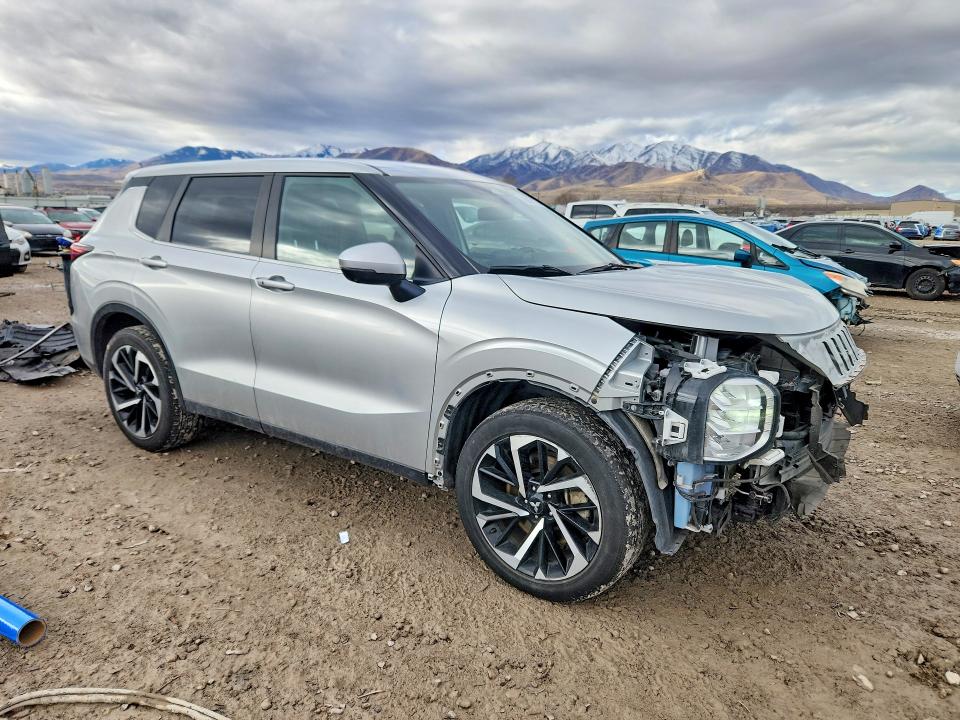 Продаж на аукціоні авто 2024 Mitsubishi Outlander, vin: JA4J4VA86RZ013896, номер лоту: 78867125