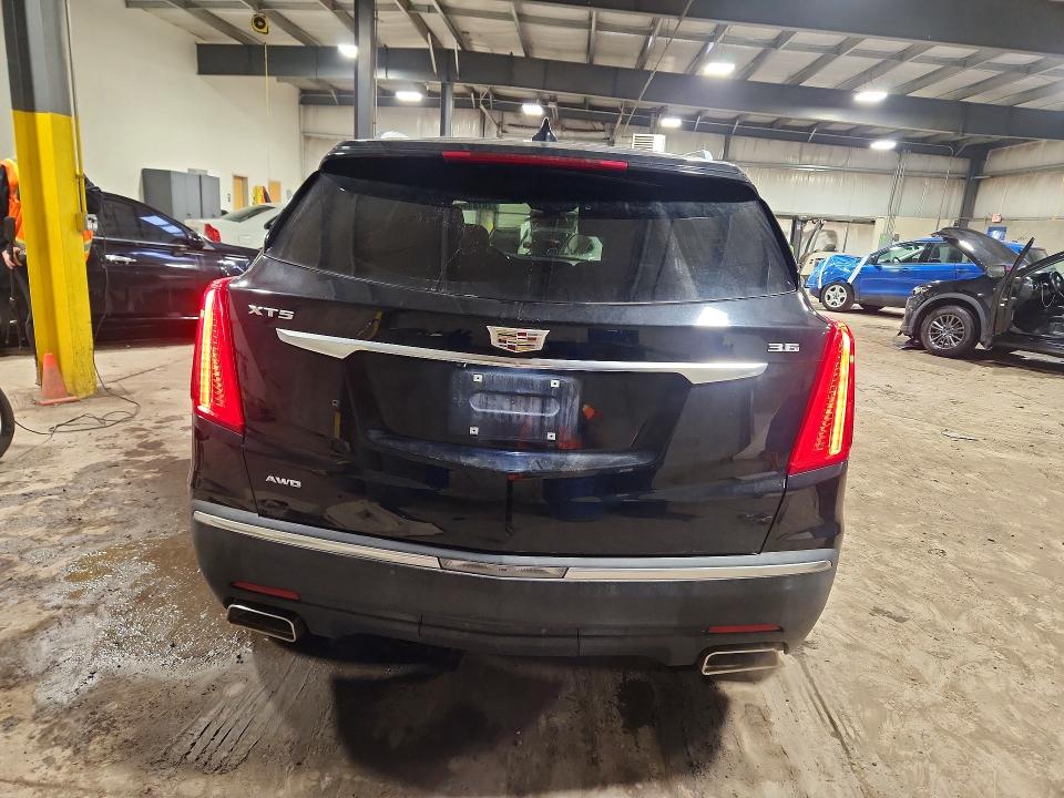Продажа на аукционе авто 2017 Cadillac Xt5 Luxury, vin: 1GYKNDRS3HZ131799, номер лота: 76763605