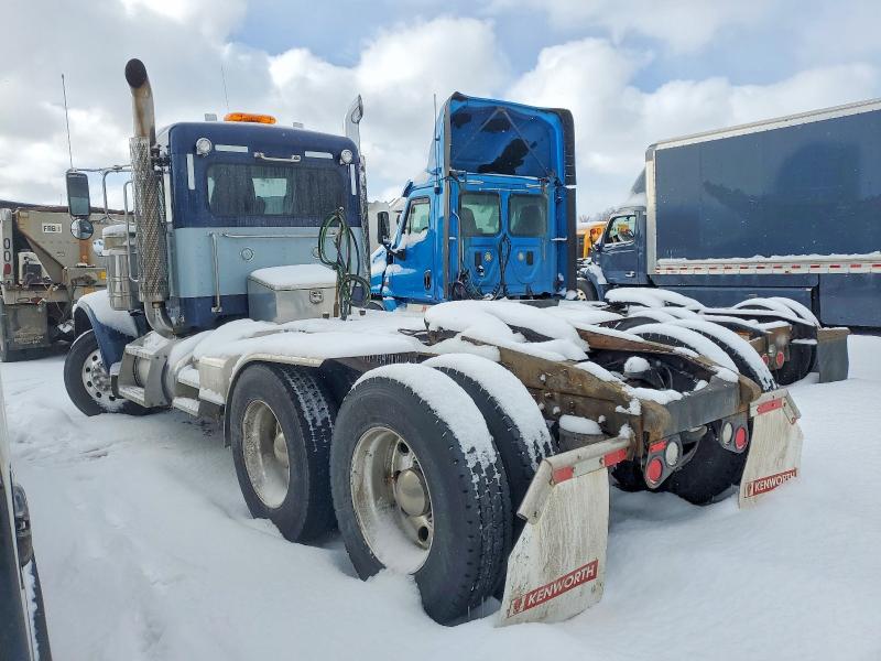 77978775 :رقم المزاد ، 1XPXD40X7GD322076 vin ، 2016 Peterbilt 389 مزاد بيع