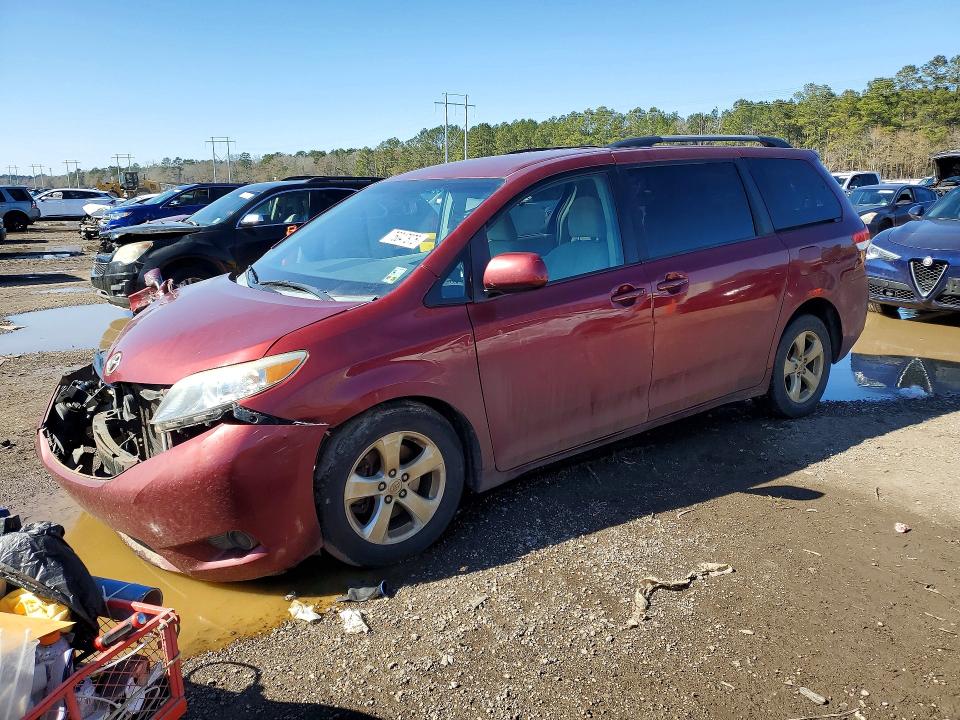 Продаж на аукціоні авто 2013 Toyota Sienna, vin: 5TDKK3DC8DS314958, номер лоту: 76047875