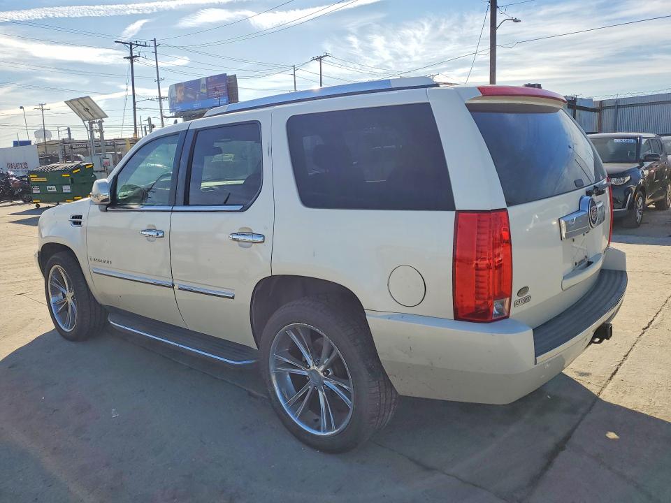 2009 Cadillac Escalade მანქანა იყიდება აუქციონზე, vin: 1GYFK232X9R285662, აუქციონის ნომერი: 77239975