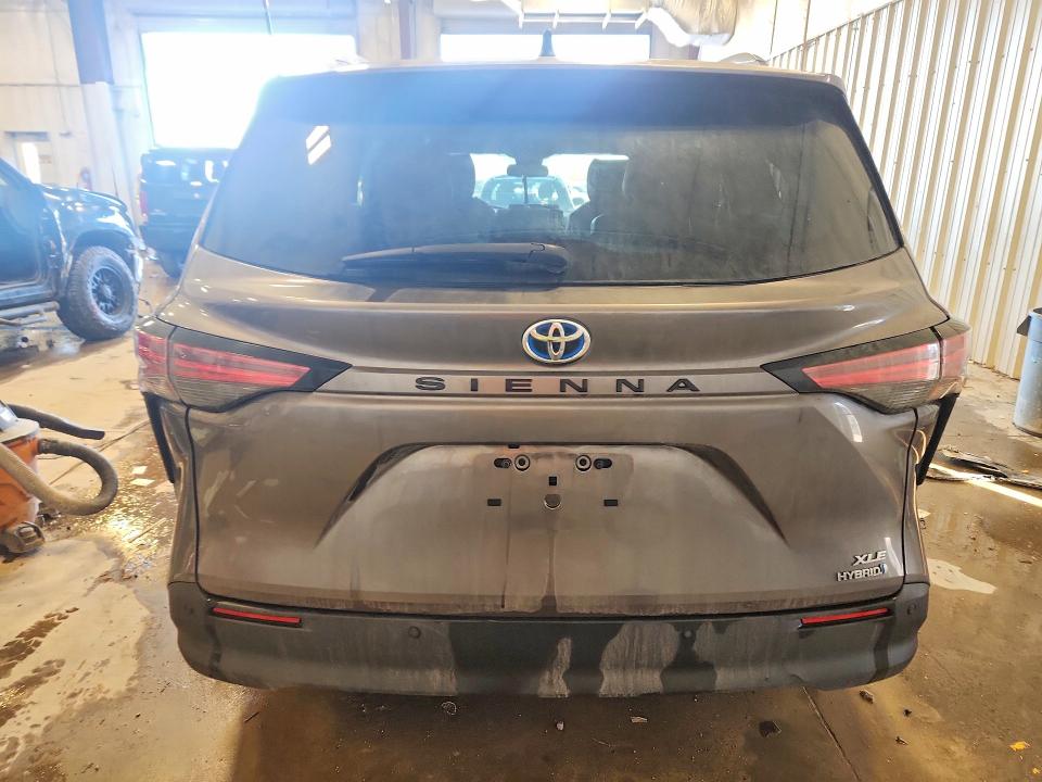 Продажа на аукционе авто 2022 Toyota Sienna, vin: 5TDYRKEC3NS103389, номер лота: 77670795