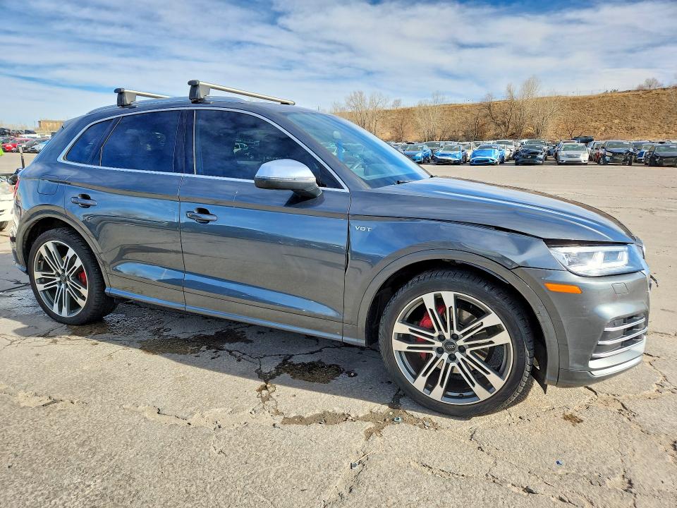 76662445 :رقم المزاد ، WA1A4AFY0J2150203 vin ، 2018 Audi Sq5 مزاد بيع