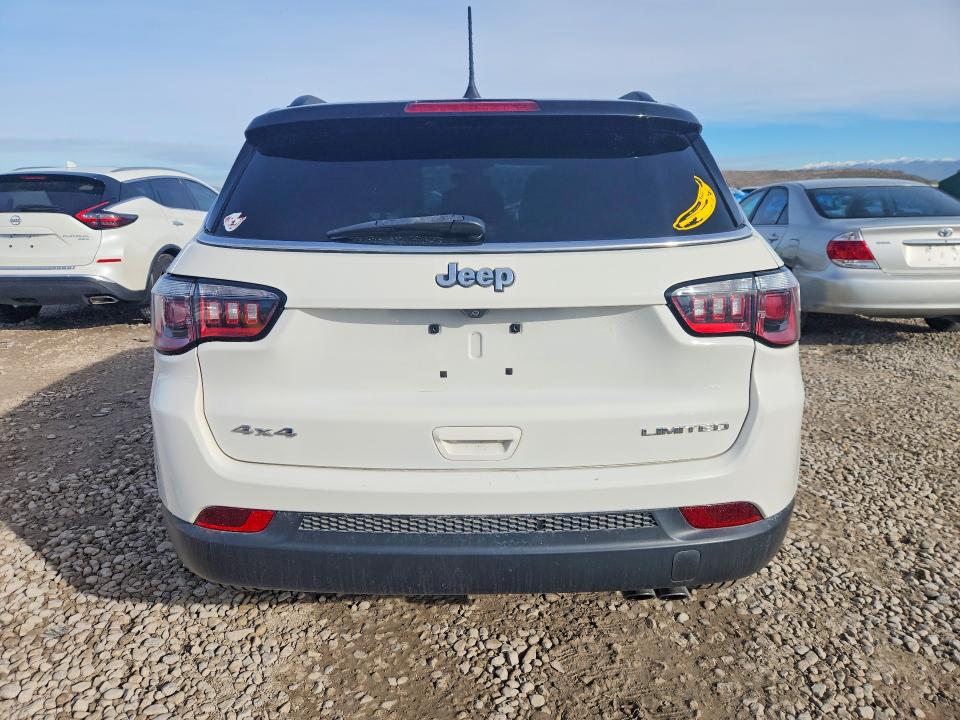 79280345 :رقم المزاد ، 3C4NJDCB4JT143710 vin ، 2018 Jeep Compass مزاد بيع