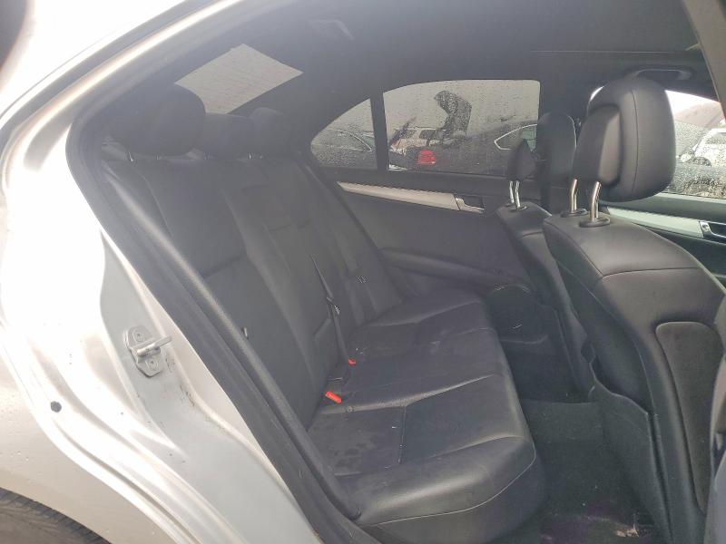 Продажа на аукционе авто 2011 Mercedes-benz C, vin: WDDGF5EB3BR161872, номер лота: 77156415