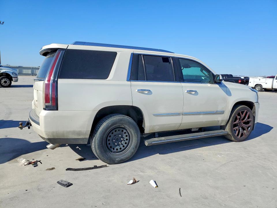 2015 Cadillac Escalade P მანქანა იყიდება აუქციონზე, vin: 1GYS3CKJ8FR294981, აუქციონის ნომერი: 76596675