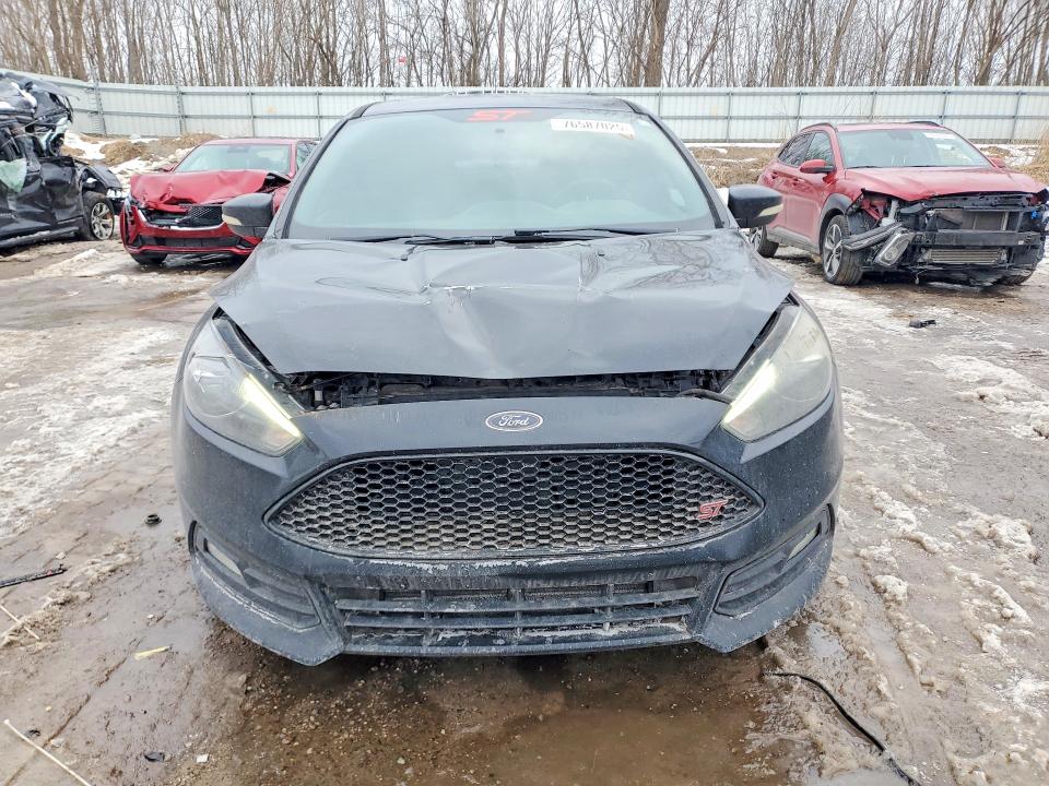 2016 Ford Focus მანქანა იყიდება აუქციონზე, vin: 1FADP3L92GL388677, აუქციონის ნომერი: 76587025