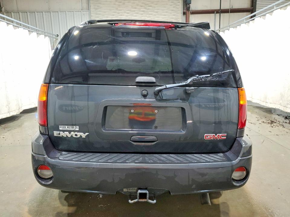 76615365 :رقم المزاد ، 1GKDT13S152302912 vin ، 2005 Gmc Envoy مزاد بيع