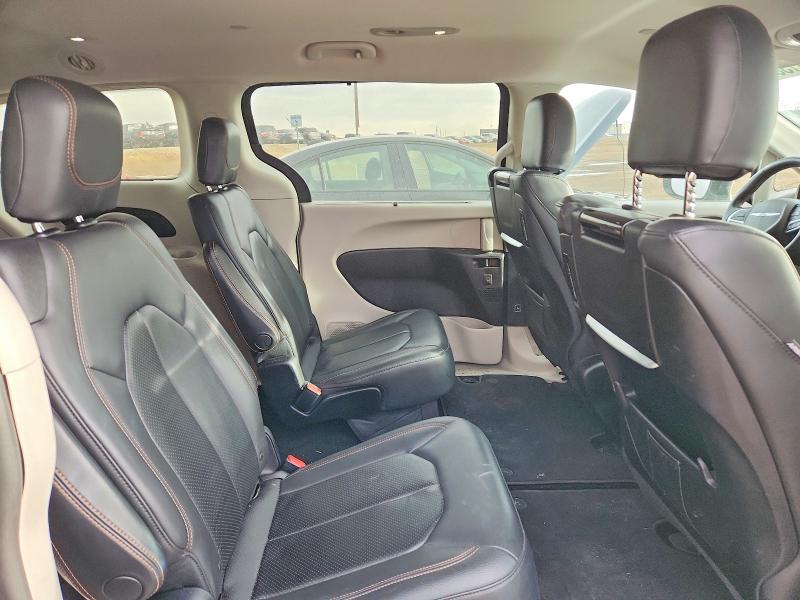 76138765 :رقم المزاد ، 2C4RC1EG8HR544550 vin ، 2017 Chrysler Pacifica T مزاد بيع