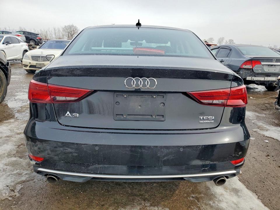 2017 Audi A3 მანქანა იყიდება აუქციონზე, vin: WAUB8GFF1H1010870, აუქციონის ნომერი: 76931115