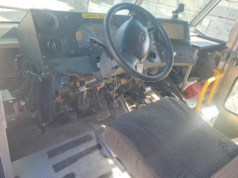 74631535 :رقم المزاد ، 1FC3E4K69KDC48878 vin ، 2019 Ford Econoline مزاد بيع