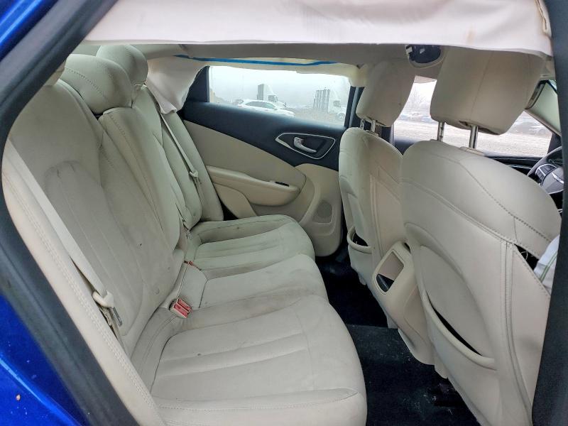 77485665 :رقم المزاد ، 1C3CCCAB5FN548274 vin ، 2015 Chrysler 200 مزاد بيع