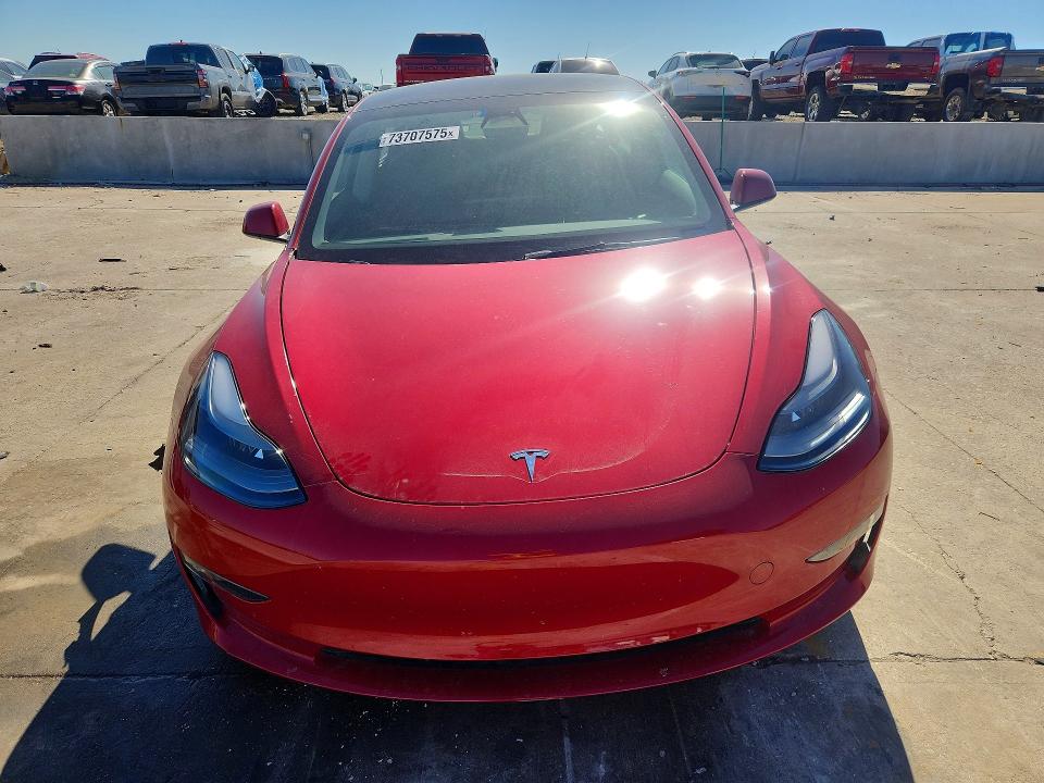 73707575 :رقم المزاد ، 5YJ3E1ECXPF678161 vin ، 2023 Tesla Model 3 مزاد بيع