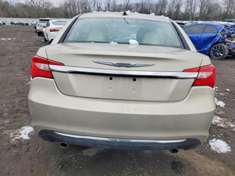 Продажа на аукционе авто 2013 Chrysler 200, vin: 1C3CCBCG4DN674304, номер лота: 78850675
