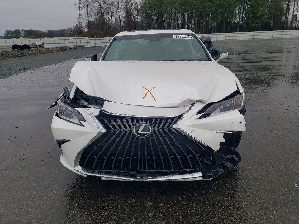 79170355 :رقم المزاد ، 58ADZ1B11SU185176 vin ، 2025 Lexus Es مزاد بيع