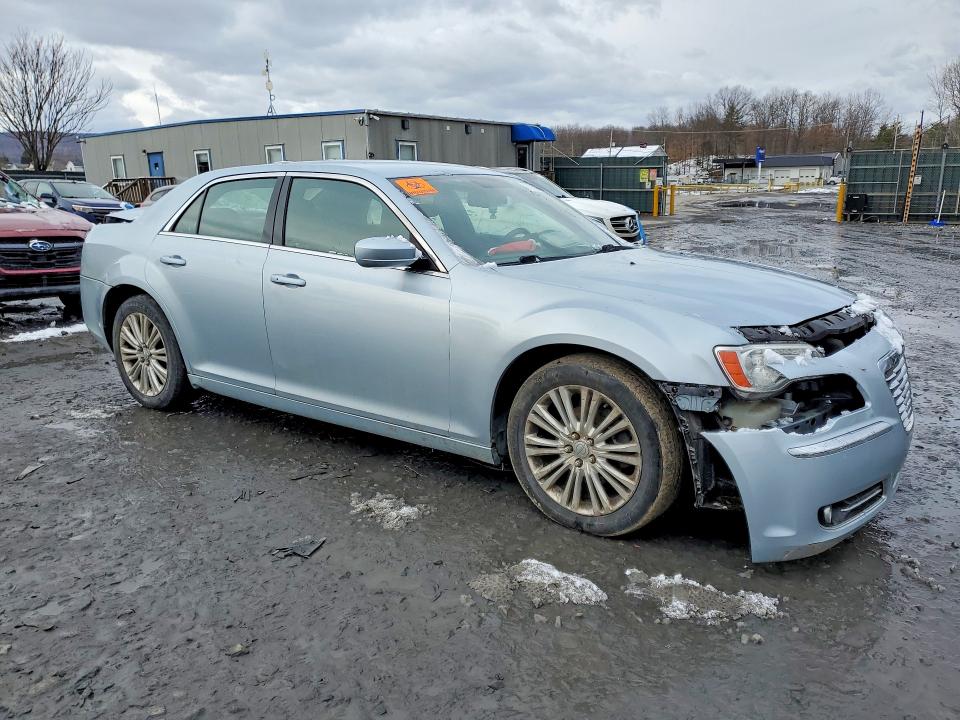 Продажа на аукционе авто 2013 Chrysler 300, vin: 2C3CCARG8DH592098, номер лота: 77162895