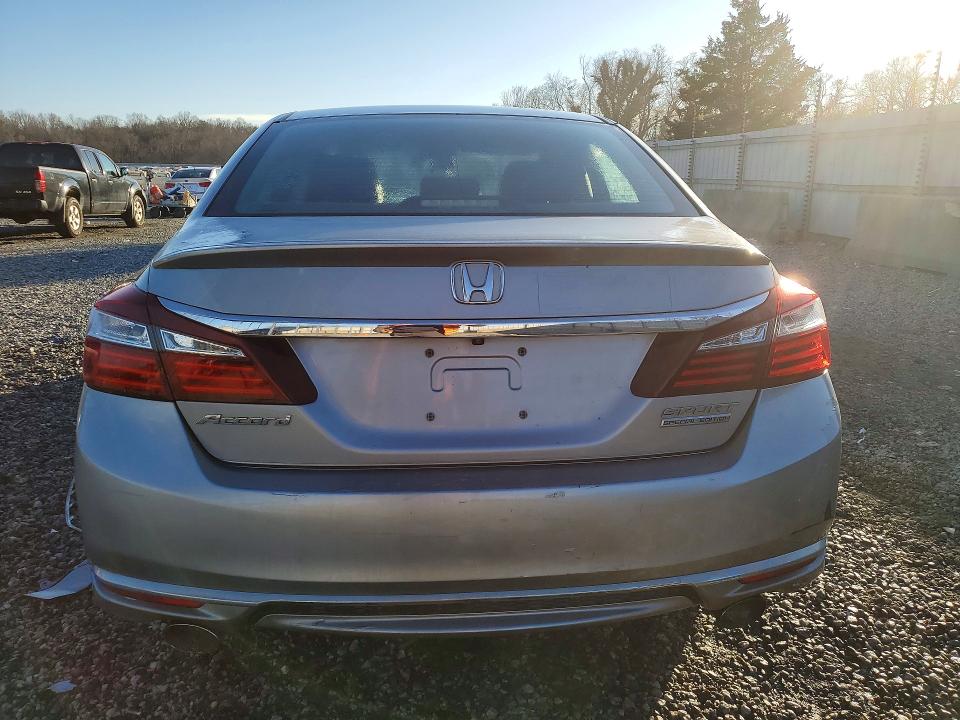 2017 Honda Accord მანქანა იყიდება აუქციონზე, vin: 1HGCR2F11HA097473, აუქციონის ნომერი: 76670505