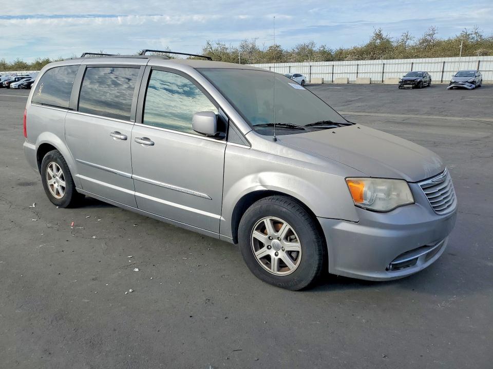 2013 Chrysler Town & Country მანქანა იყიდება აუქციონზე, vin: 2C4RC1BG0DR648853, აუქციონის ნომერი: 78734975