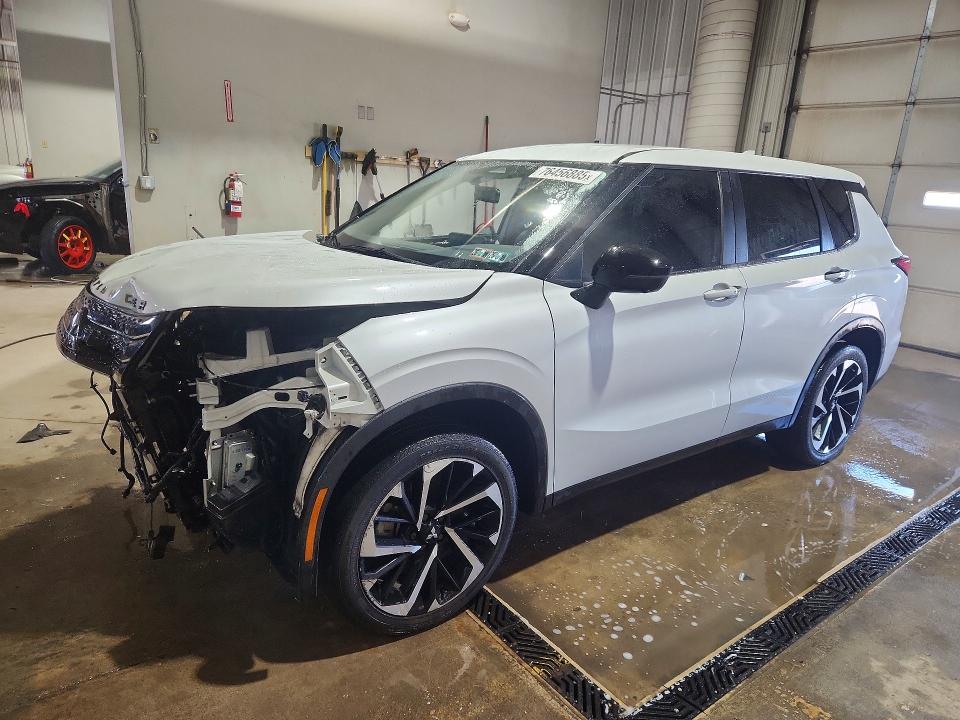 Продаж на аукціоні авто 2022 Mitsubishi Outlander, vin: JA4J4UA82NZ080354, номер лоту: 76456885