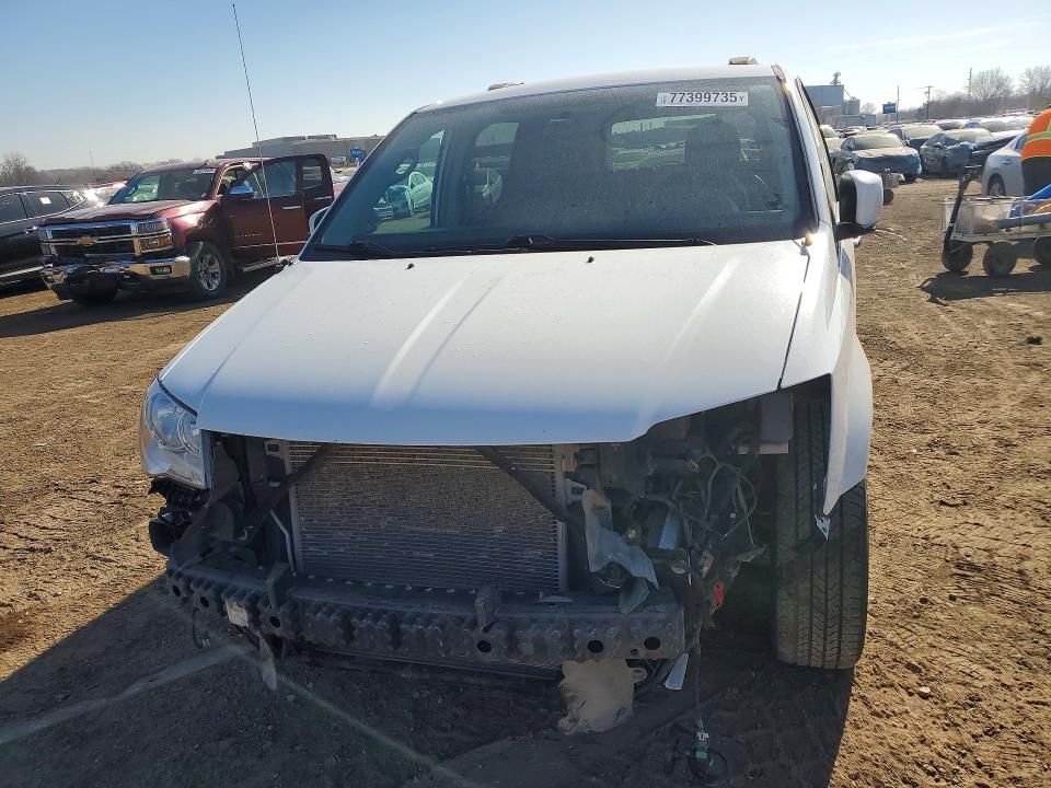 77399735 :رقم المزاد ، 2C4RC1BG3GR208369 vin ، 2016 Chrysler Town & Country مزاد بيع