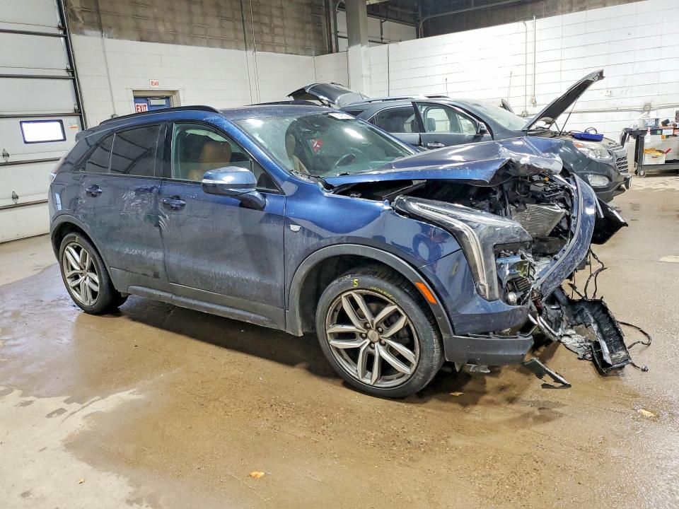 2019 Cadillac Xt4 მანქანა იყიდება აუქციონზე, vin: 1GYFZFR45KF103398, აუქციონის ნომერი: 76049325